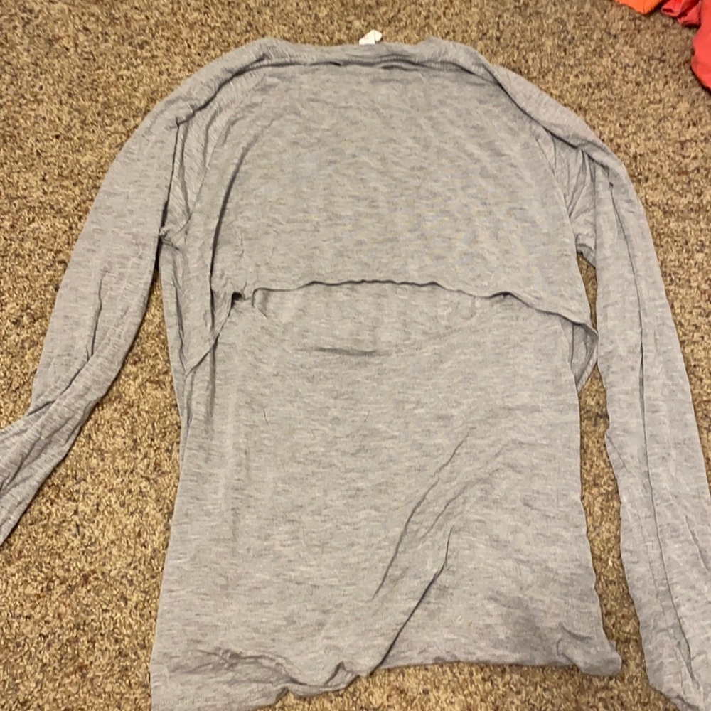 Open back under armor tee. Small